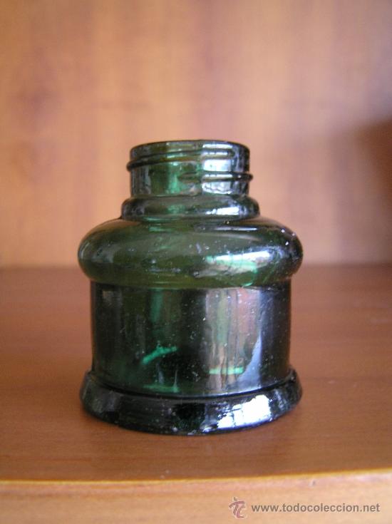 Escriban&iacute;a: Bonito frasco de tinta de vidrio verde. OROSOL. - Foto 1