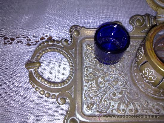 Escriban&iacute;a: antiguo y preciosisimo tintero de bronce. - Foto 4