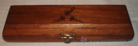 Escriban&iacute;a: plumier de madera pintado a mano - Foto 1