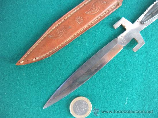 Escriban&iacute;a: CURIOSO ABRECARTAS CON FUNDA DE CUERO. CUCHILLO. - Foto 4