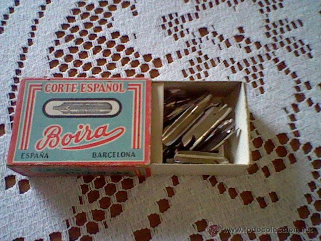 Writing Items: CAJA CON 69 PLUMAS APROX, DEL N&ordm;1 DE LA MARCA BOIRA (MAS 4 EUROS GASTOS ENVIO)TAL CUAL SE VE EN FOTO