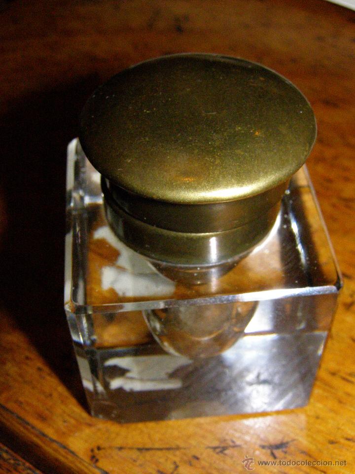 Escriban&iacute;a: Precioso tintero con tapa en bronce - Foto 1
