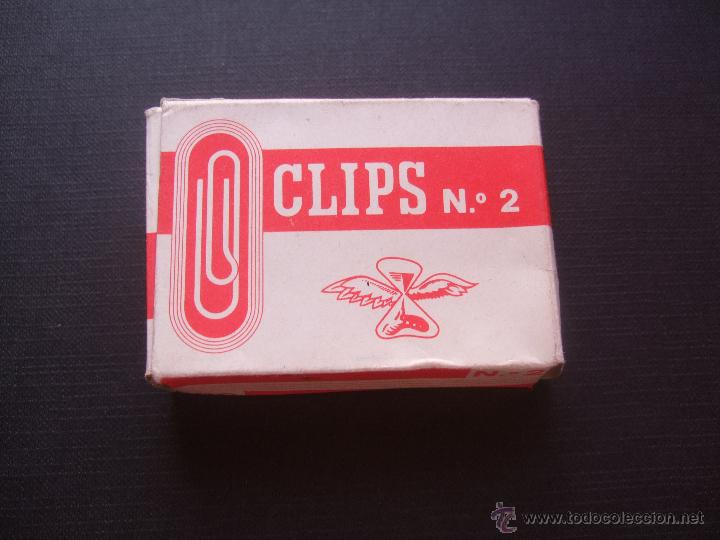 Escriban&iacute;a: Antigua caja de clips