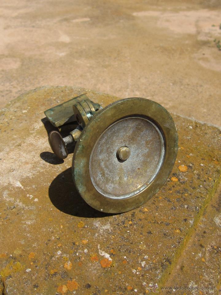 Escriban&iacute;a: Antiguo pinza papeles - Foto 4