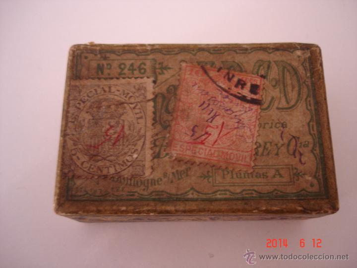 Escrita: CAJA DE CARTON DE PLUMILLAS BLANZY POURE