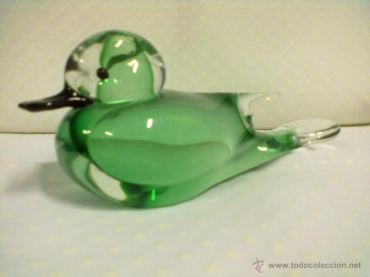 Escriban&iacute;a: PATO PISAPAPELES CRISTAL VERDE Y TRANSPARENTE - Foto 1