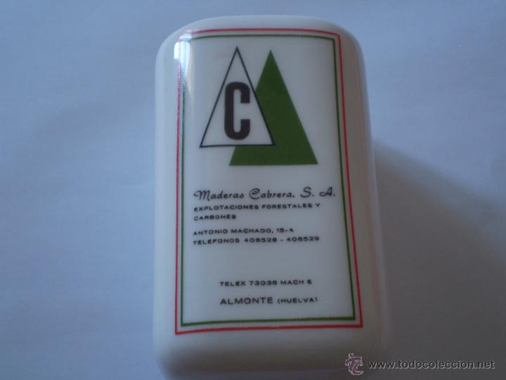 Escrita: ANTIGUO PORTALAPICES PUBLICITARIO EN PORCELANA,MADERAS CABRERA S.A,HUELVA,A&Ntilde;OS 90