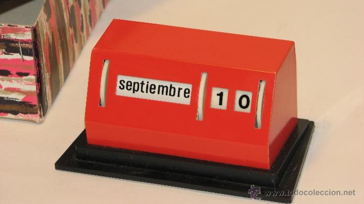 Escriban&iacute;a: VIEJO CALENDARIO DE RODILLOS - Foto 2