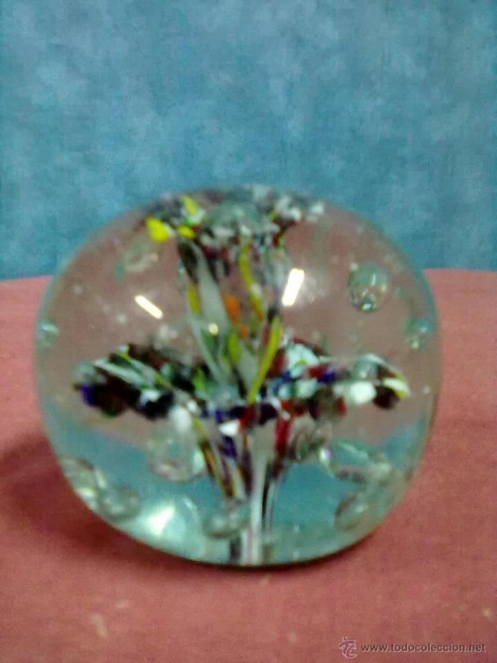 Escriban&iacute;a: PISAPAPELES CRISTAL - Foto 1