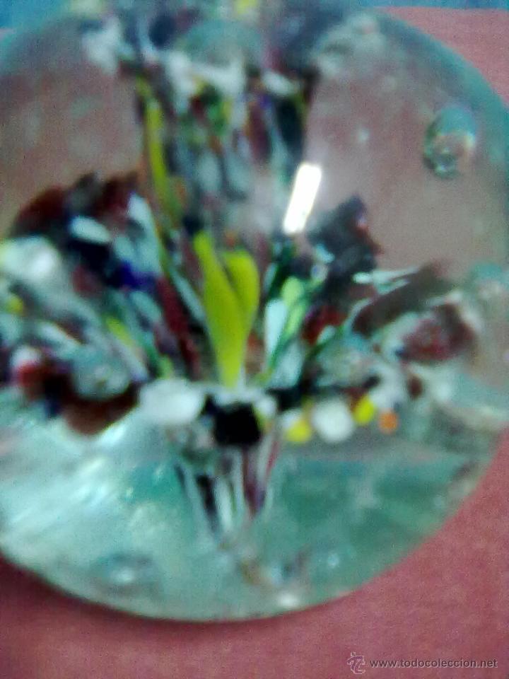 Escriban&iacute;a: PISAPAPELES CRISTAL - Foto 2