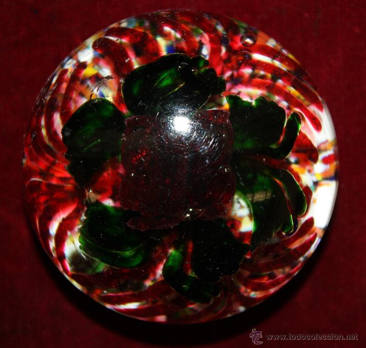Escriban&iacute;a: PISAPAPELES EN CRISTAL MULTICOLOR DE LOS A&Ntilde;OS 30 - Foto 1