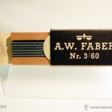Escribanía: A.W. FABER CASTELL, ANTIGUA CAJA PORTAMINAS CON 12 MINAS, Nº: 3/60. GERMANY 1930'S