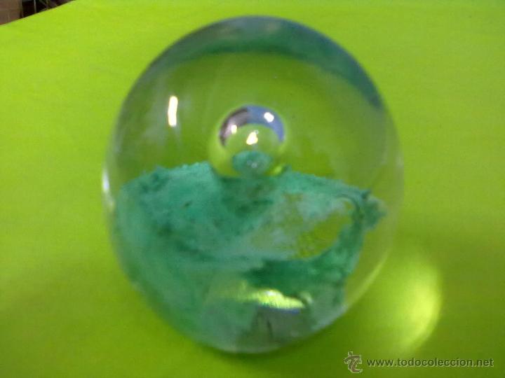 Escriban&iacute;a: PISAPAPELES DE CRISTAL - Foto 1