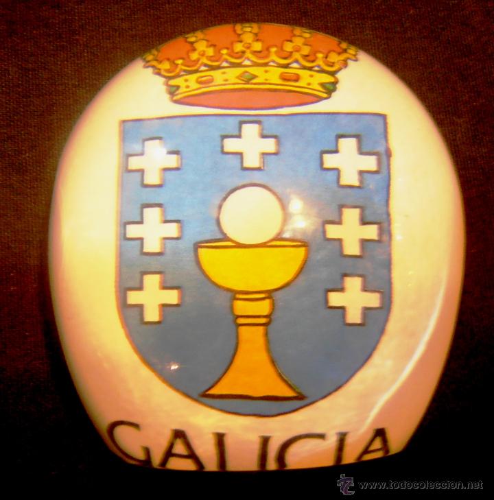 Escriban&iacute;a: PISAPAPELES ESCUDO DE GALICIA - Foto 1