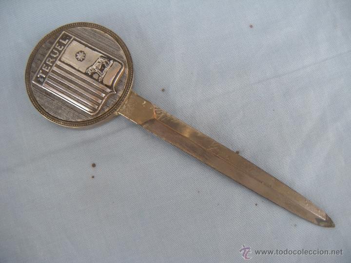 Escriban&iacute;a: ABRECARTAS CON ESCUDO DE TERUEL - Foto 1