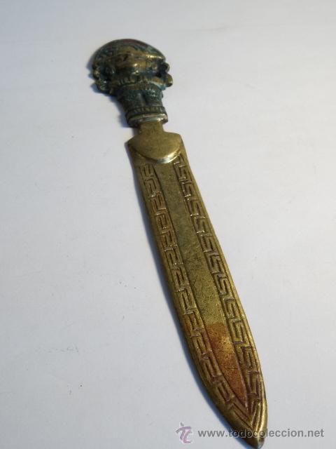 Escriban&iacute;a: Antiguo abrecartas en bronce - Foto 1