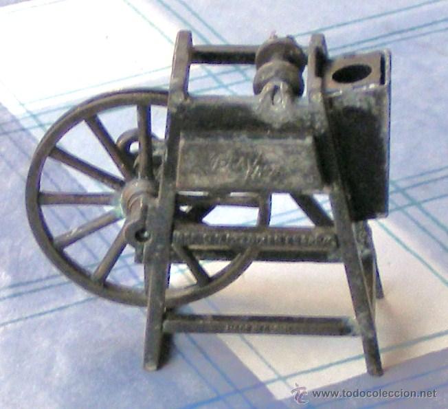Escriban&iacute;a: SACAPUNTAS ESPA&Ntilde;OL - ANTIGUO - Foto 2