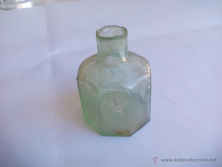 Escriban&iacute;a: Antiguo tintero de cristal., - Foto 2