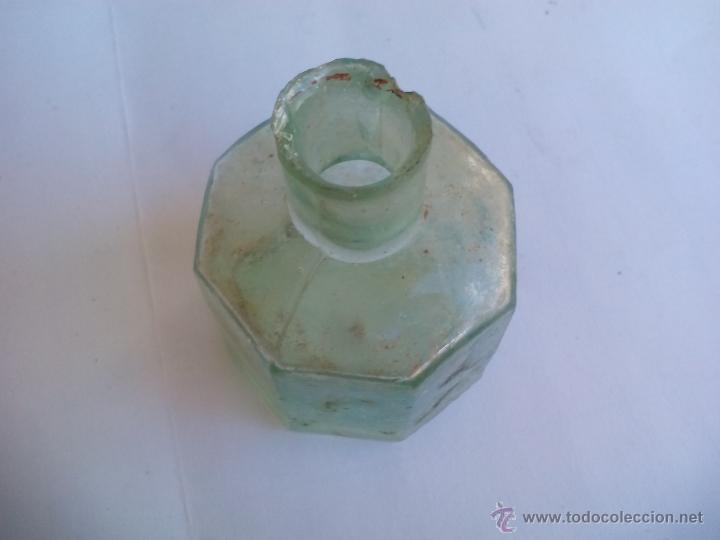 Escriban&iacute;a: Antiguo tintero de cristal., - Foto 4