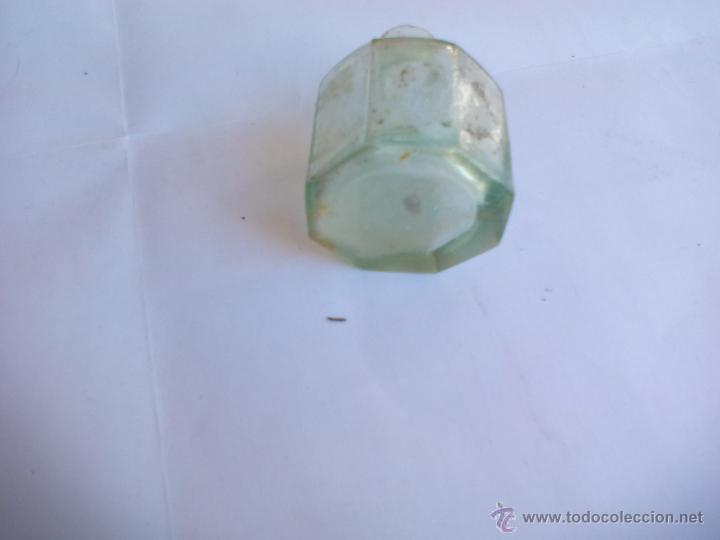 Escriban&iacute;a: Antiguo tintero de cristal., - Foto 5
