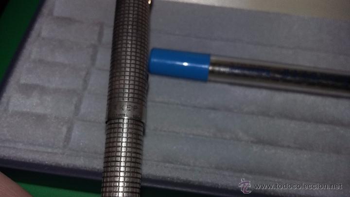 Escriban&iacute;a: BOLIGRAFO PARKER 75 SIN USO EN PLATA CON RECAMBIO - Foto 4