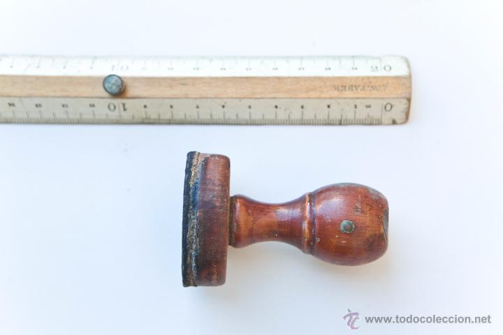 Escriban&iacute;a: TAMP&Oacute;N ANTIGUO MADERA 2. A&Ntilde;OS 30 - Foto 2