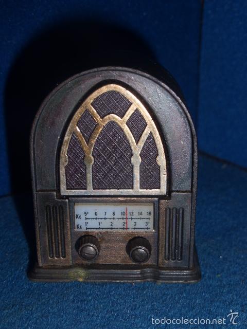 Escriban&iacute;a: SACAPUNTAS PLAYME CON FORMA DE RADIO DE CAPILLA - Foto 1
