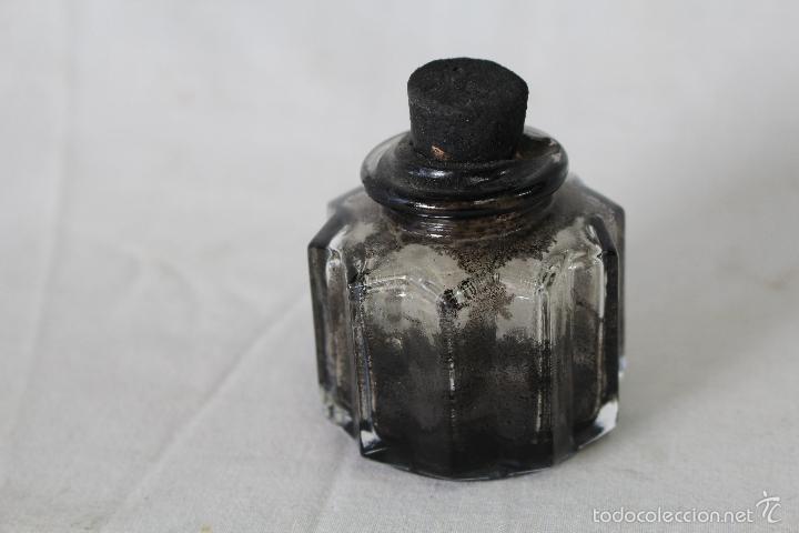Escriban&iacute;a: tintero antiguo en cristal - Foto 5