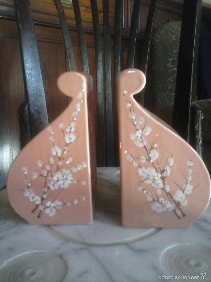 Escriban&iacute;a: SUJETA LIBROS DE CERAMICA-ITALY. - Foto 2