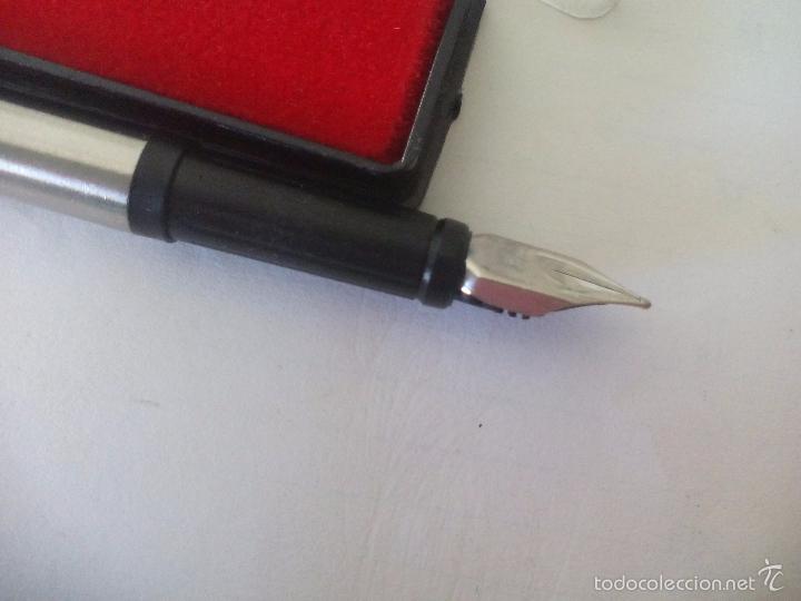 Escriban&iacute;a: Pluma estilogr&aacute;fica FOREVER . En su estuche estuche - Foto 3
