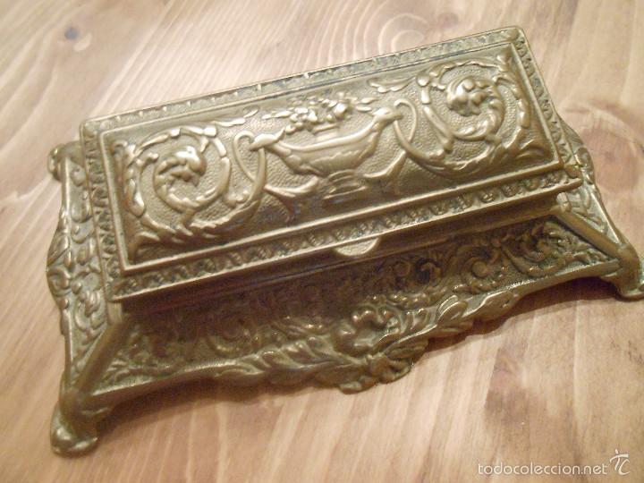 Escriban&iacute;a: TINTERO BRONCE ANTIGUO - Foto 1