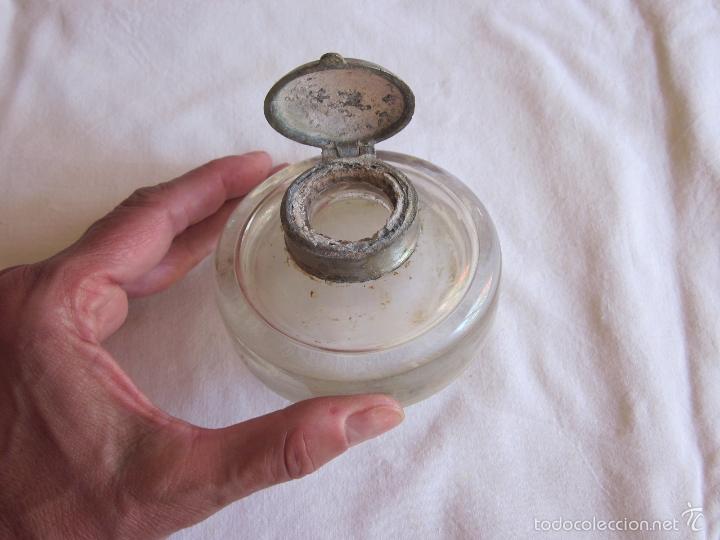 Escriban&iacute;a: Antiguo tintero de cristal de principios s.XX - Foto 4