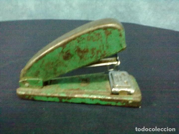Escriban&iacute;a: GRAPADORA PAPEL - Foto 3