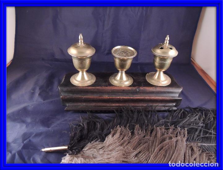 Escriban&iacute;a: ESCRIBANIA DE MADERA EBANIZADA CON VASOS DE BRONCE S. XIX - Foto 1