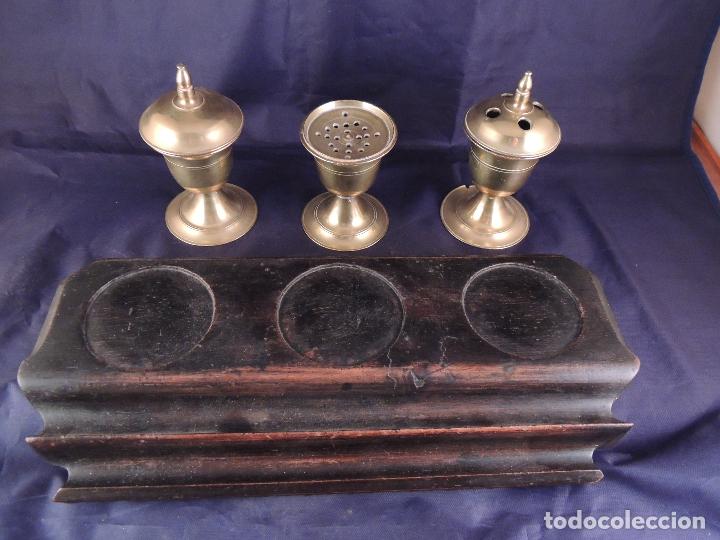 Escriban&iacute;a: ESCRIBANIA DE MADERA EBANIZADA CON VASOS DE BRONCE S. XIX - Foto 3