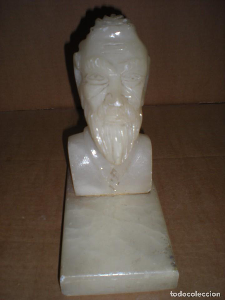 Escriban&iacute;a: busto en piedra seguramente para sujeta libros - Foto 1