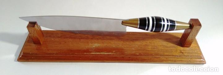 Escriban&iacute;a: ABRECARTAS CON SOPORTE DE MADERA - 19 CM - Foto 1