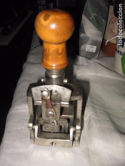 Escriban&iacute;a: Antiguo numerador el casco 5 mm. no funciona - Foto 2