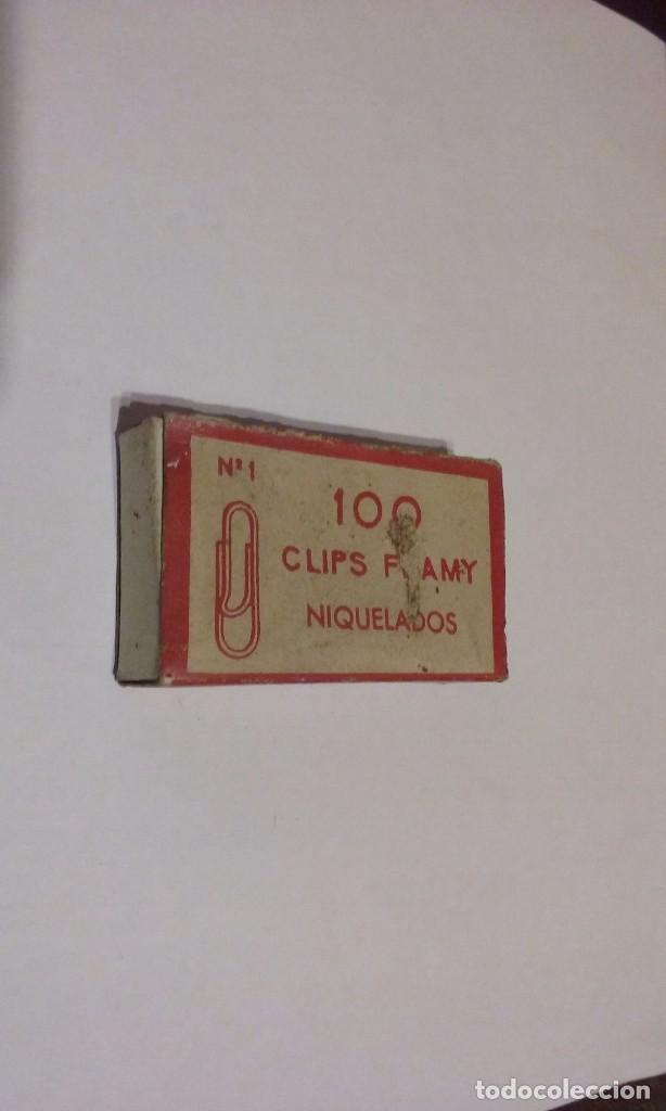 Escriban&iacute;a: Caja antigua clips labiados - Foto 3