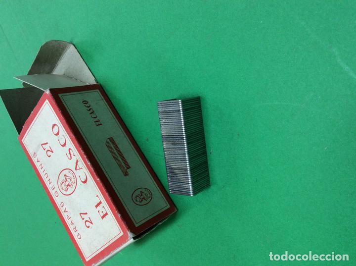 Escriban&iacute;a: Grapas genuinas el casco 27 - Foto 2
