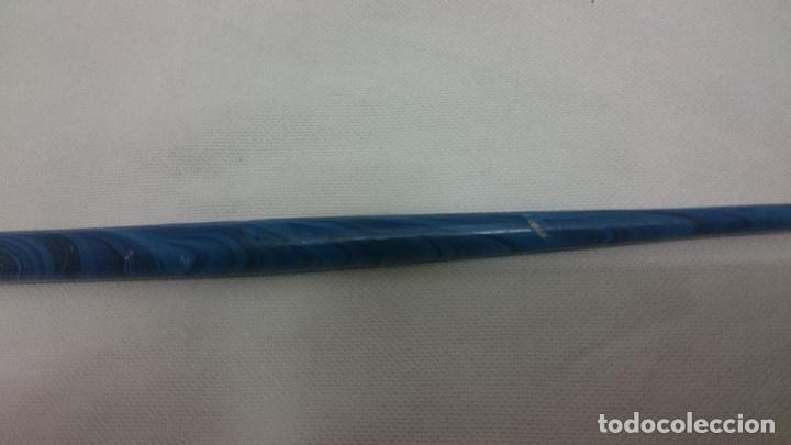 Escriban&iacute;a: PALILLERO PORTA PLUMILLAS CON PLUMA - Foto 2