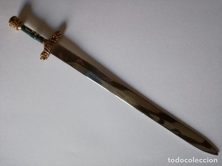 Escriban&iacute;a: ESPADA ABRECARTAS ALEJANDRO MAGNO - FABRICADA EN METAL - Foto 1