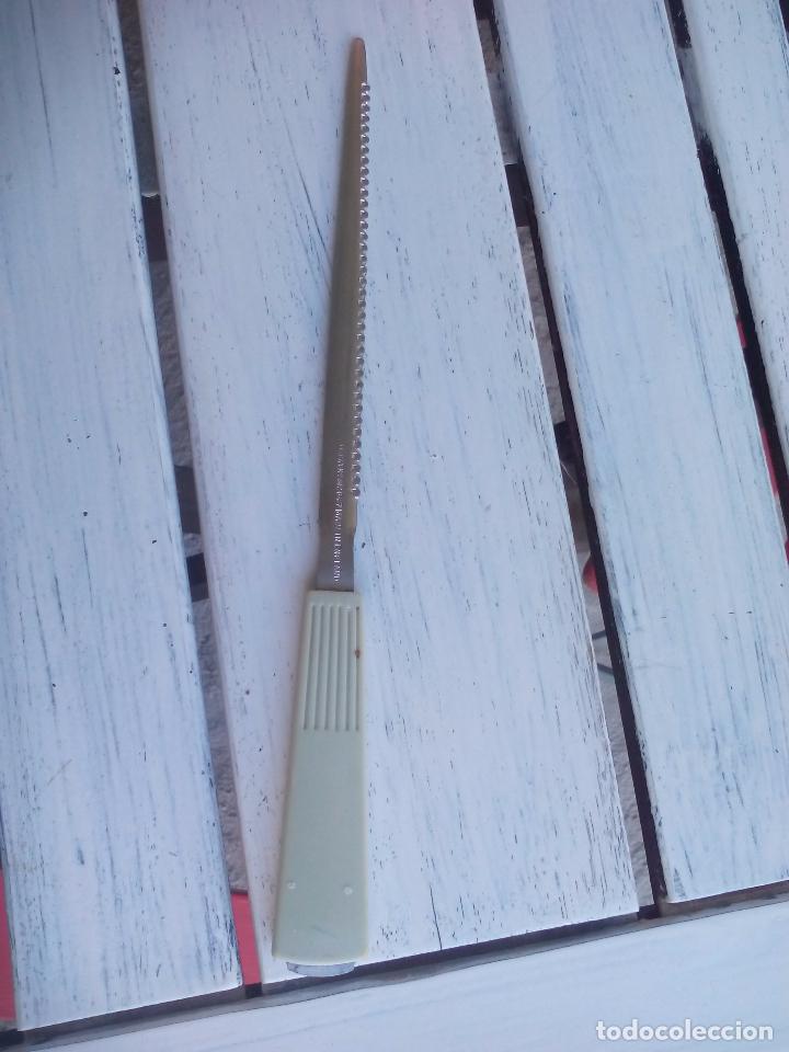Escriban&iacute;a: Abrecartas made in England. 23 cm. - Foto 1