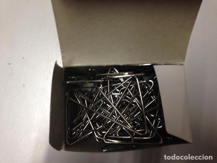 Escriban&iacute;a: CAJA DE 25 CLIPS SUJETA PAPELES N&ordm; 20 MEDIUM - Foto 2