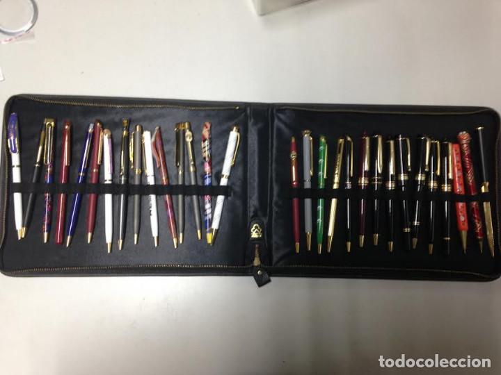 Escriban&iacute;a: EXPOSITOR CON 29 BOLIGRAFOS Y 1 ABRE CARTAS - Foto 1