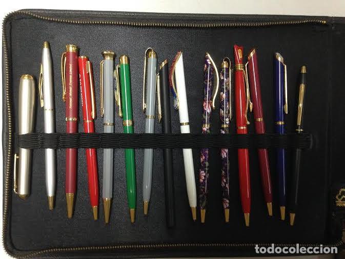 Escriban&iacute;a: EXPOSITOR CON 30 BOLIGRAFOS - Foto 3
