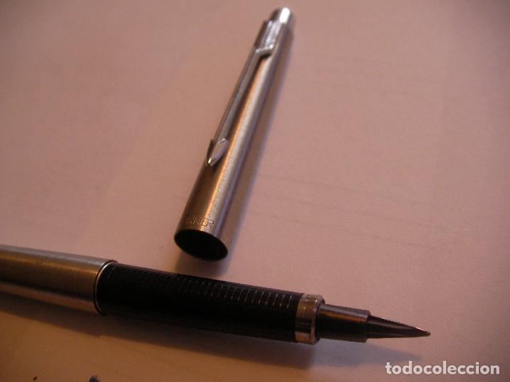 Escriban&iacute;a: ANTIGUA PLUMA PARKER - Foto 3