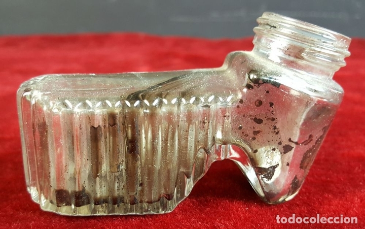 Escriban&iacute;a: TINTERO DE CRISTAL Y PLUMA DE RESINA. CIRCA 1960. - Foto 2