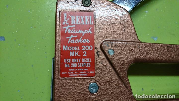 Escriban&iacute;a: GRAPADORA REXEL TRIUMPH, MADE IN ENGLAND - Foto 2