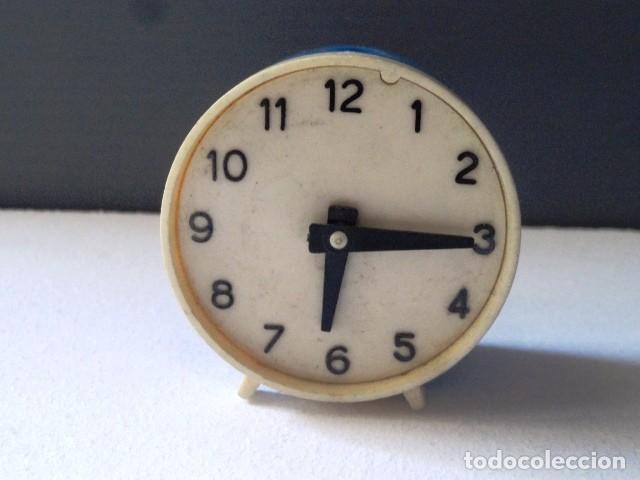 Escriban&iacute;a: SACAPUNTAS RELOJ - Foto 1